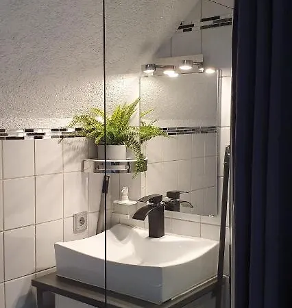 Unique Messe - Airport Apartment Steinenbronn