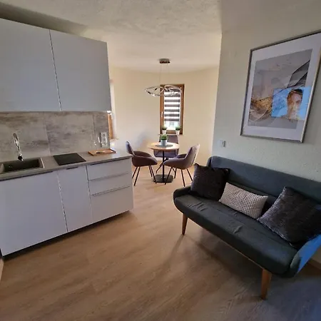 Unique Messe - Airport Apartment