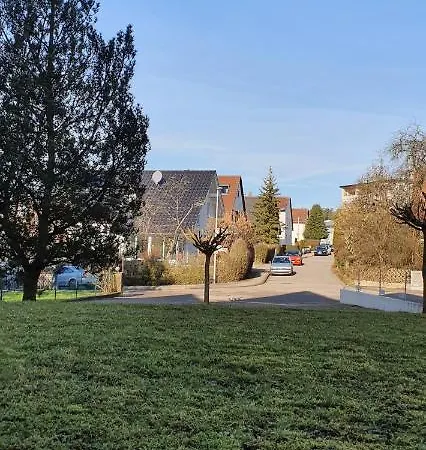 Unique Messe - Airport Apartmán