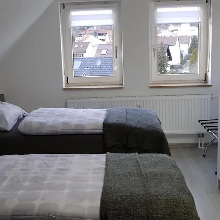 Unique Messe - Airport