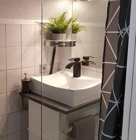 Unique Messe - Airport *