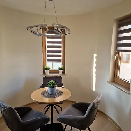 Unique Messe - Airport Apartment *